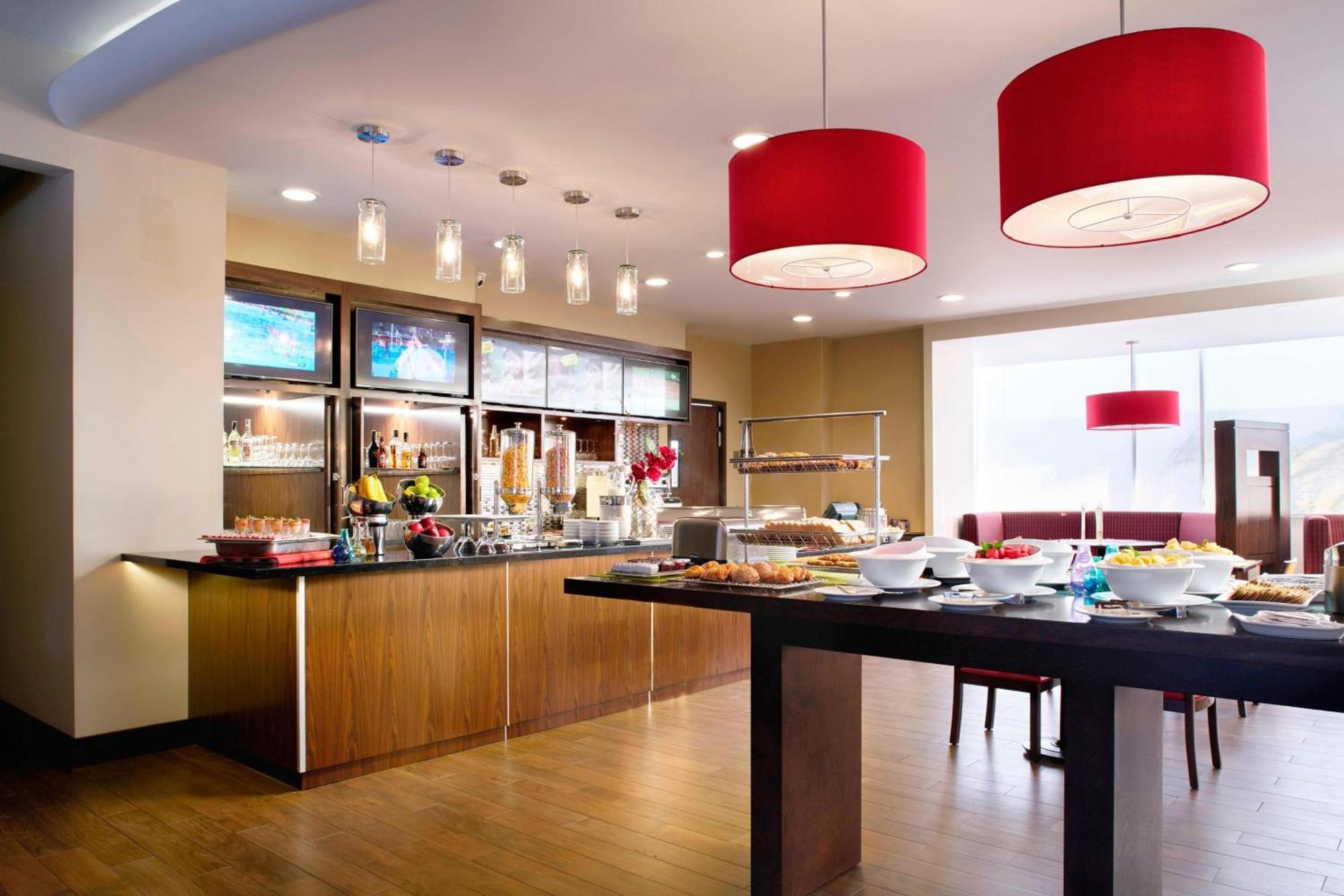 Courtyard By Marriott Hermosillo Exterior photo